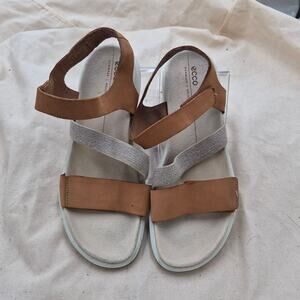 ECCO Flowt 2 Band Sandals tan leather with grey woven strap Women's size 7 -7.5